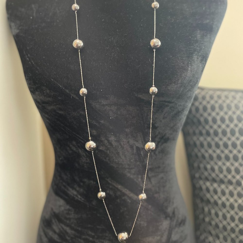 Metallic Black Beaded Necklace